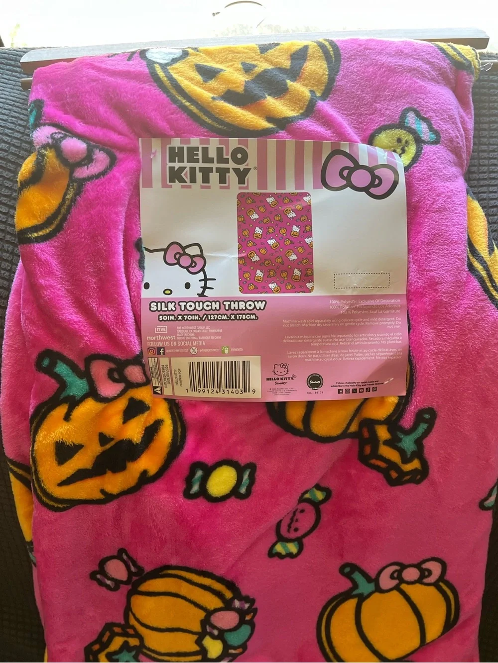 Hello Kitty Pink Pumpkin Pattern Silk Touch Throw
